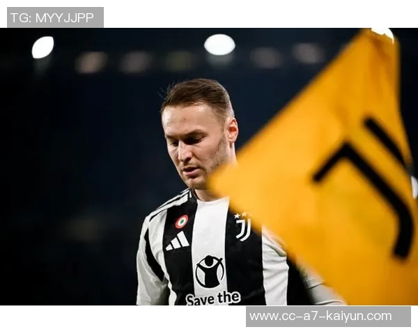 荷兰国家队紧急征召尤文中场库普梅纳斯替代受伤昆滕廷伯